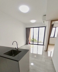 High Park Residences (D28), Apartment #209981261